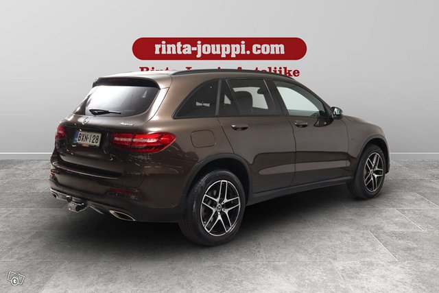 Mercedes-Benz GLC 5