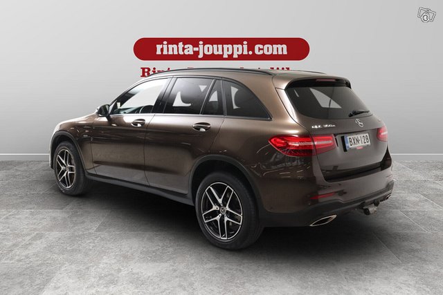 Mercedes-Benz GLC 7