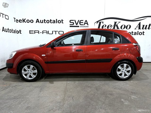 Kia Rio 6