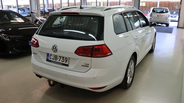 Volkswagen GOLF 5