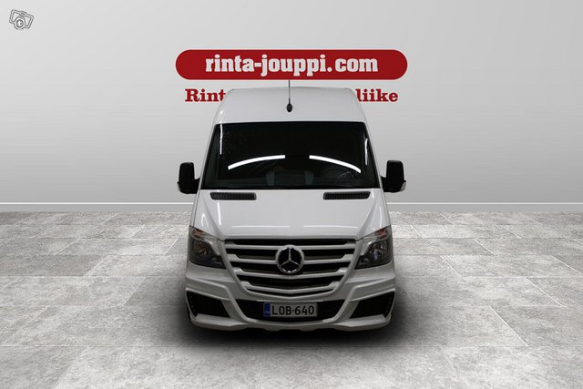 Mercedes-Benz Sprinter 2