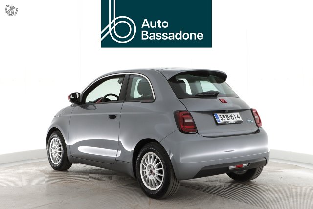 FIAT 500e 4