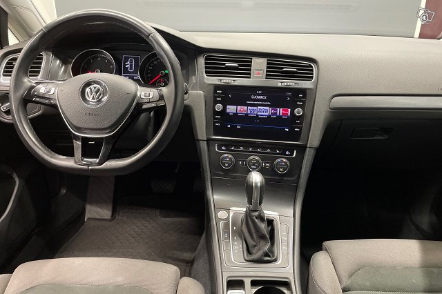 Volkswagen Golf 7