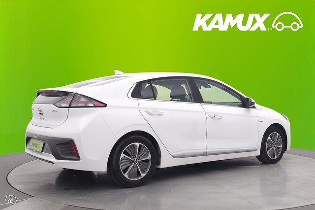 Hyundai Ioniq Plug-In 2