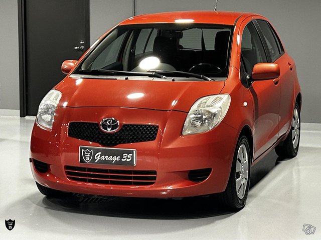 Toyota Yaris 13