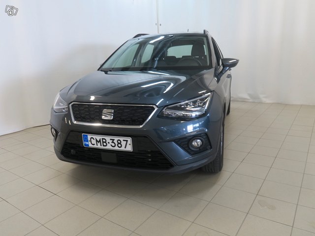 SEAT Arona 3