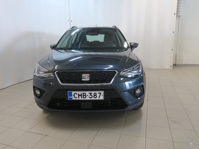 SEAT Arona 6