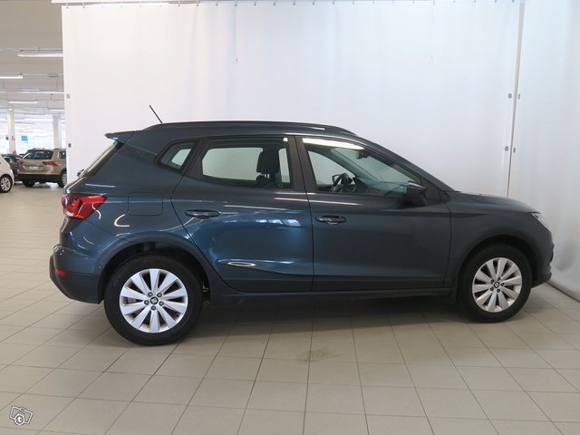 SEAT Arona 10