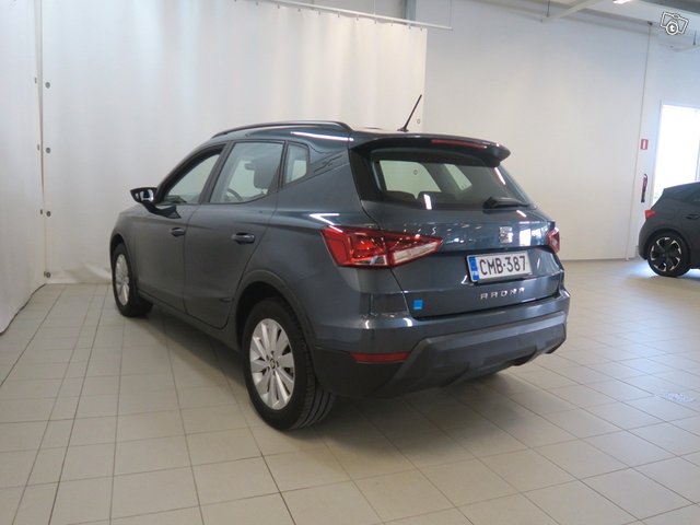 SEAT Arona 12