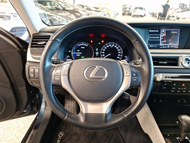 Lexus GS 14