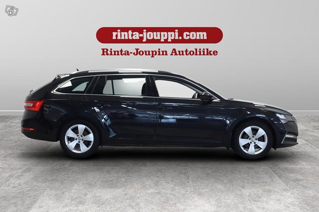 Skoda Superb 4