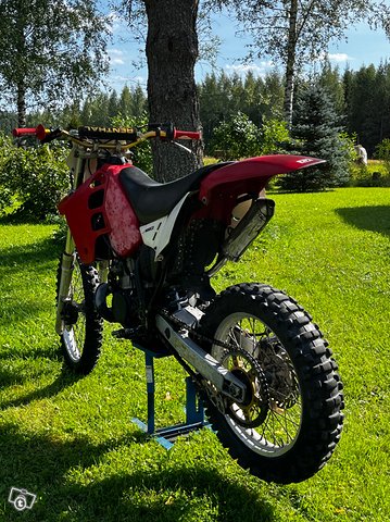 Honda CR 250R - 1100 jos tällä viikolla hakee! 4