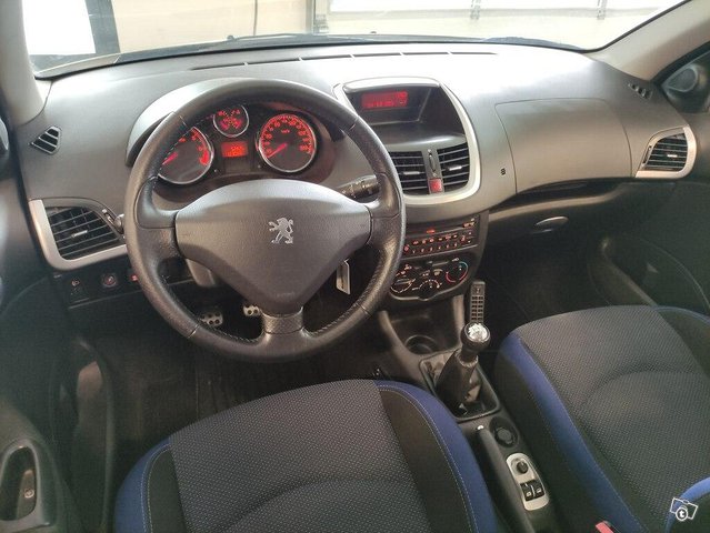 Peugeot 206+ 7