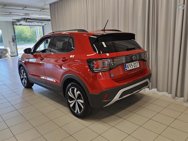 Volkswagen T-Cross 4