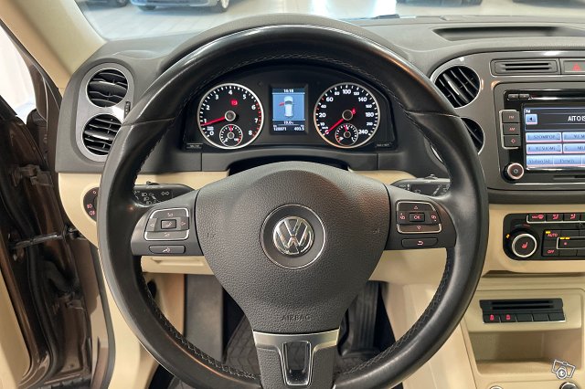 Volkswagen Tiguan 11