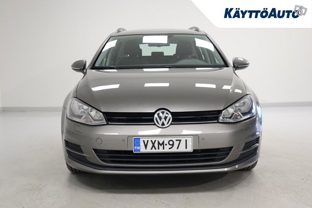 VOLKSWAGEN Golf 5