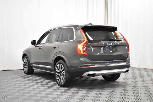 Volvo XC90 8