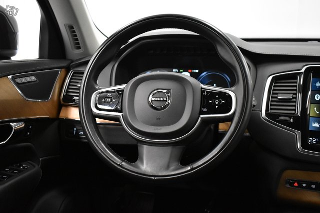 Volvo XC90 19