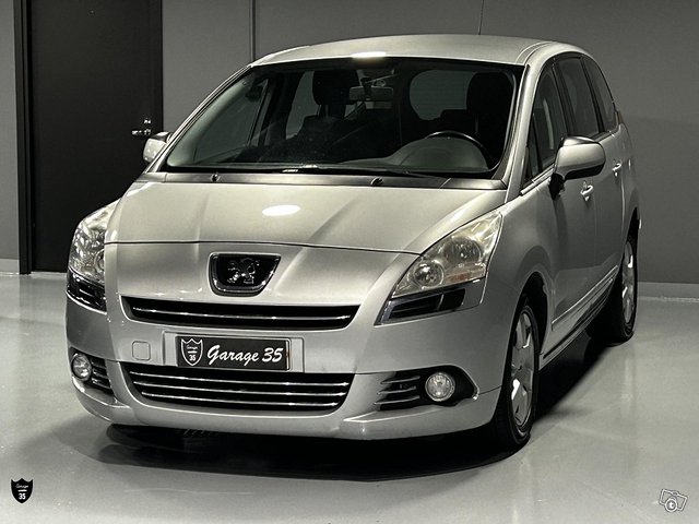 Peugeot 5008 13