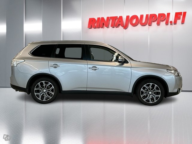 Mitsubishi Outlander 6