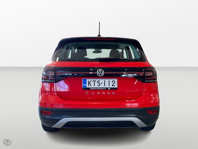 Volkswagen T-Cross 4