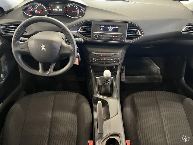 Peugeot 308 15