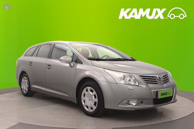 Toyota Avensis 1