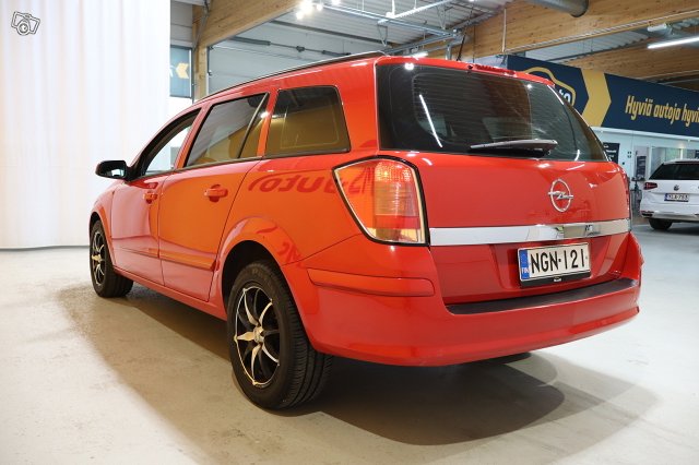 Opel Astra 6