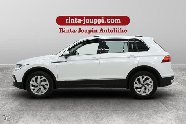 Volkswagen Tiguan 8