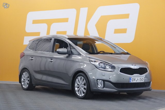 Kia Carens 1