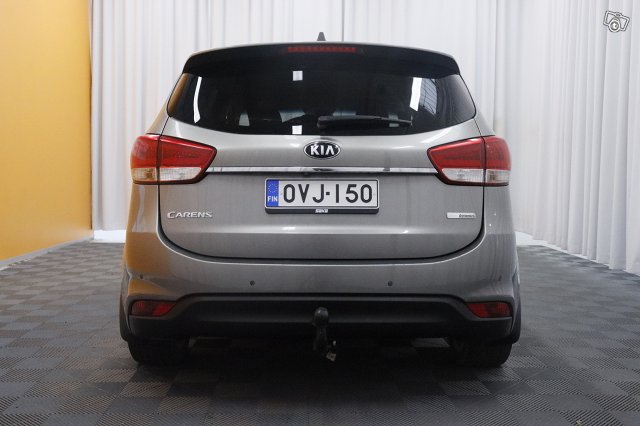 Kia Carens 7