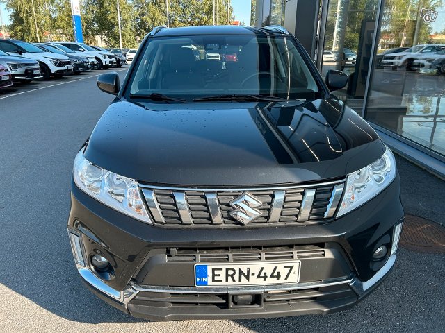 Suzuki Vitara 2