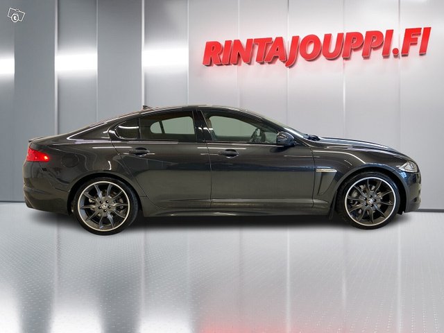 Jaguar XF 5