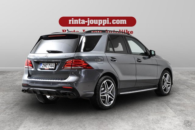 Mercedes-Benz GLE 5