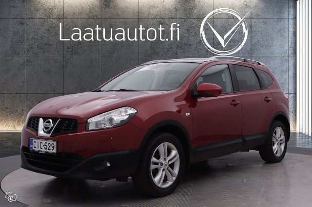 Nissan Qashqai+2