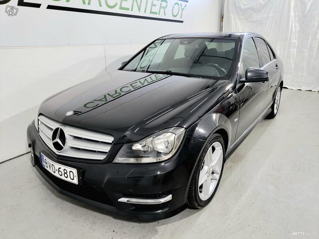 Mercedes-Benz C 4