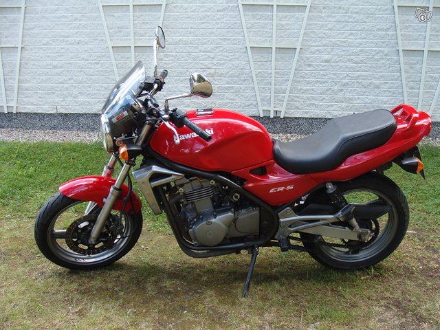 Kawasaki ER5 -99 2