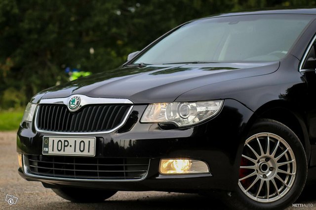 Skoda Superb 2