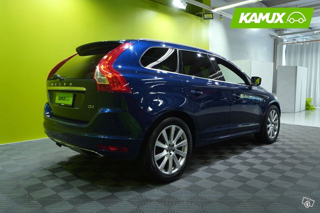 Volvo XC60 4