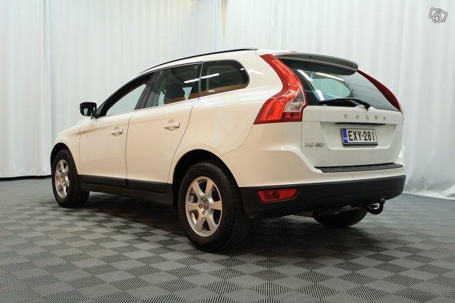 Volvo XC60 5