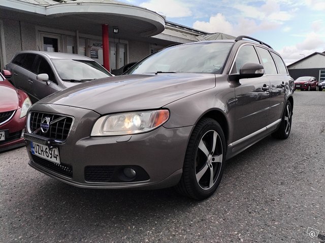 Volvo V70