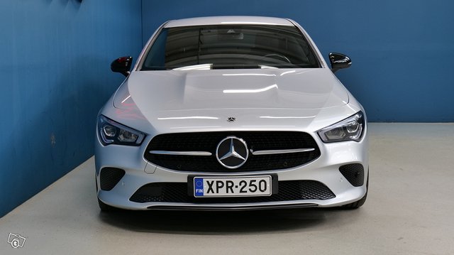 Mercedes-Benz CLA 3