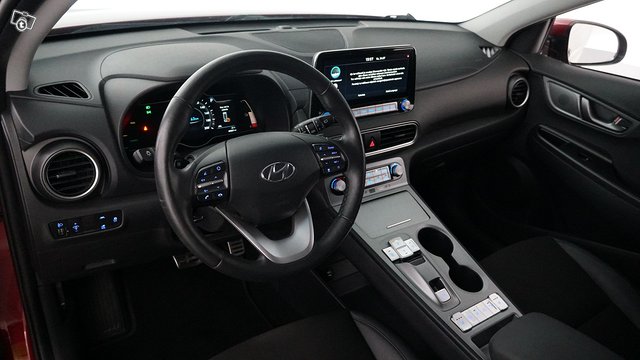 Hyundai Kona Electric 9