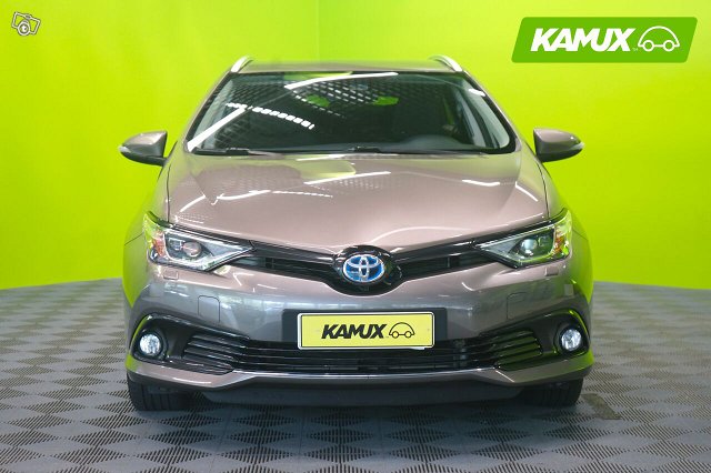 Toyota Auris 2