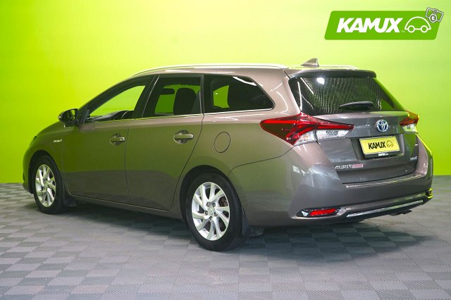 Toyota Auris 6