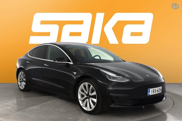 Tesla Model 3 1