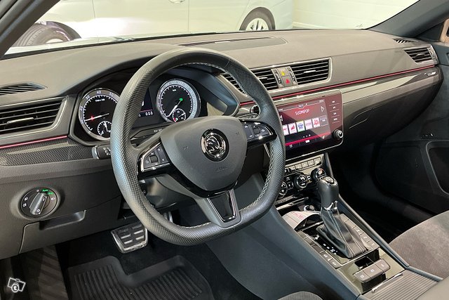 SKODA Superb 14