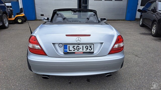 Mercedes-Benz SLK 5