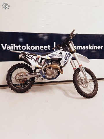 Husqvarna FC250 2022 1