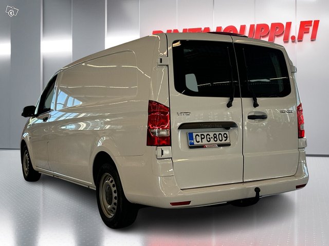 Mercedes-Benz Vito 2